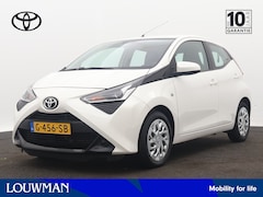 Toyota Aygo - 1.0 VVT-i x-play | Apple Carplay/Android Auto | Airco | Camera |