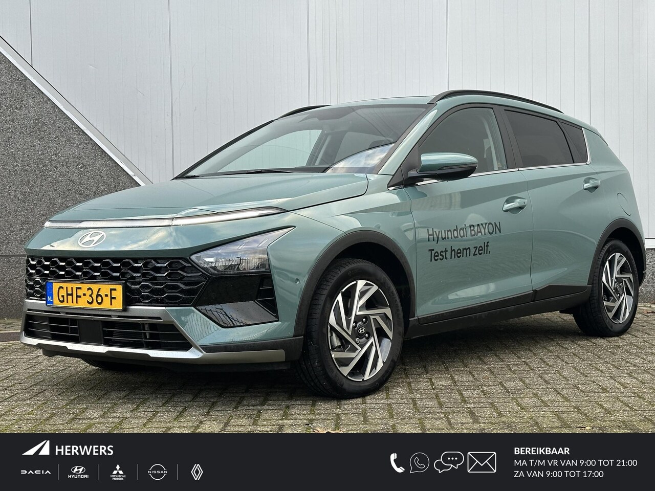 Hyundai Bayon - 1.0 T-GDI Premium Sky / Schuif kanteldak / Adaptieve cruise control / Stoel stuur verwarmi - AutoWereld.nl