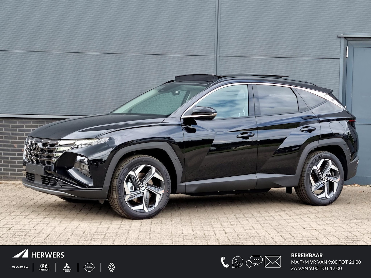 Hyundai Tucson - 1.6 T-GDI PHEV Premium Sky 4WD / GROOT Glazen schuif-kanteldak / Navigatie + Apple Carplay - AutoWereld.nl