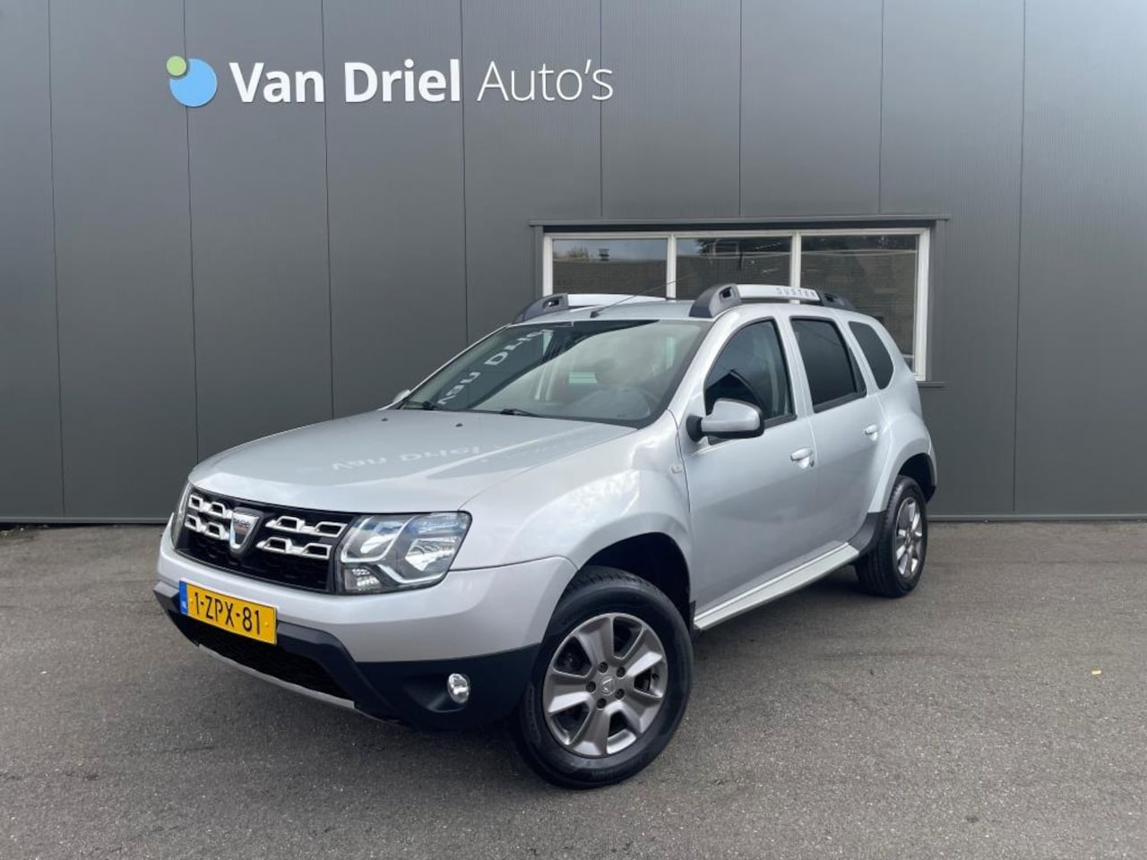 Dacia Duster - TCe 125 4x2 Prestige / Navigatie / Dealer onderhouden! - AutoWereld.nl