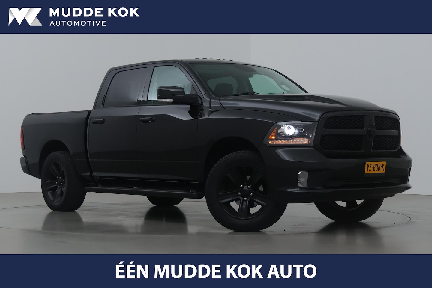 Dodge Ram 1500 - 5.7 V8 Quad Cab 6'4 | Trekhaak | Alpine Sound | Schuif/kanteldak | Leder | Camera | Stoel+ - AutoWereld.nl