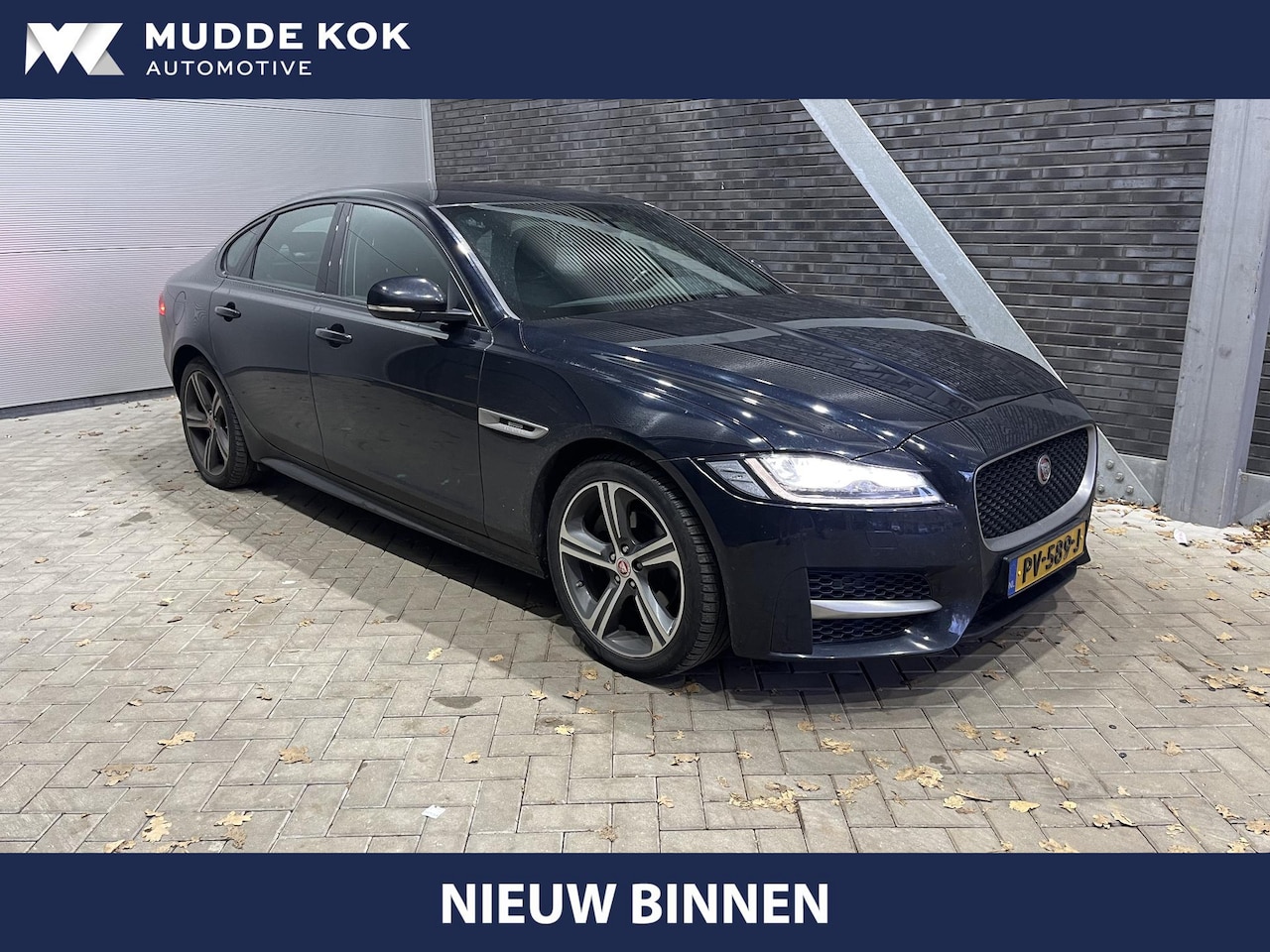 Jaguar XF Portfolio - 2.0d | Automaat | Leder | Camera | 19 Inch | Meridian Sound - AutoWereld.nl