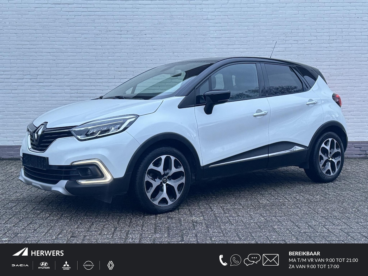 Renault Captur - 1.3 TCe Intens Automaat / Navigatie / Stoelverwarming / Camera / Parkeersensoren / Multime - AutoWereld.nl