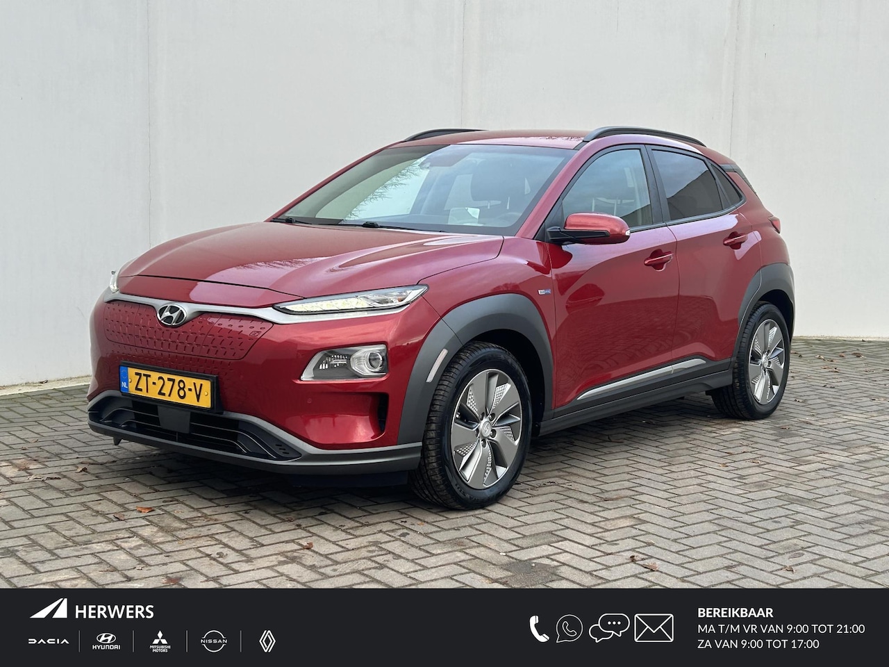 Hyundai Kona Electric - EV Premium 64 kWh / Lederen Bekleding / Navigatie / Camera / Head-up Display - AutoWereld.nl