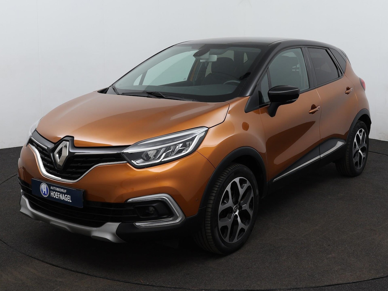 Renault Captur - TCe 90 Intens Navigatie | Camera | Parkeersensoren | Climate Control | Cruise Control - AutoWereld.nl