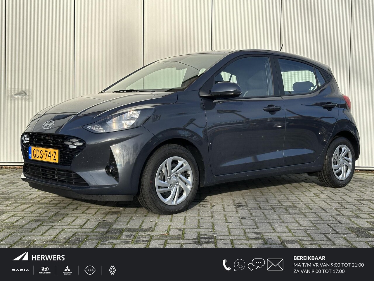 Hyundai i10 - 1.0 Comfort Smart / MY 25 / Navigatie / Achteruitrijcamera / Parkeersensoren Achter / DAB - AutoWereld.nl