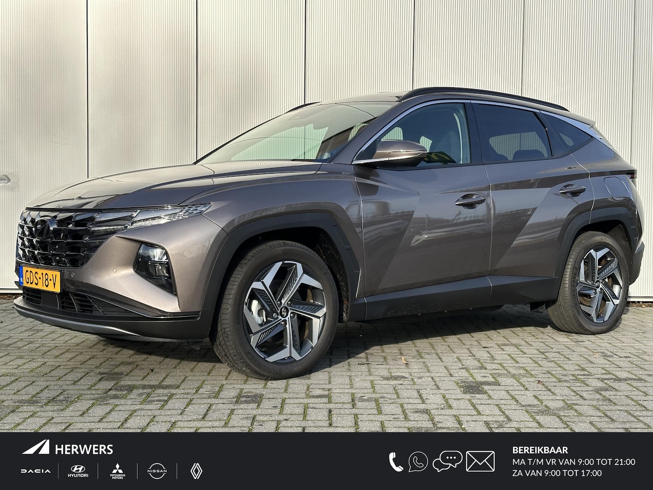 Hyundai Tucson - 1.6 T-GDI PHEV Comfort Smart 4WD / Navigatie / Apple Carplay & Android Auto / Achteruitrij - AutoWereld.nl