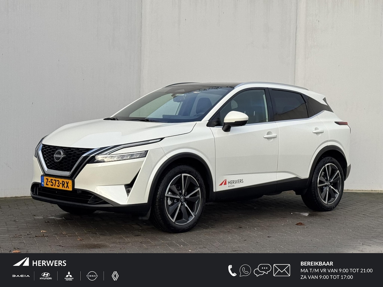 Nissan Qashqai - 1.3 MHEV Tekna / Navigatie / Climate Control / Adaptive Cruise Control / Camera - AutoWereld.nl