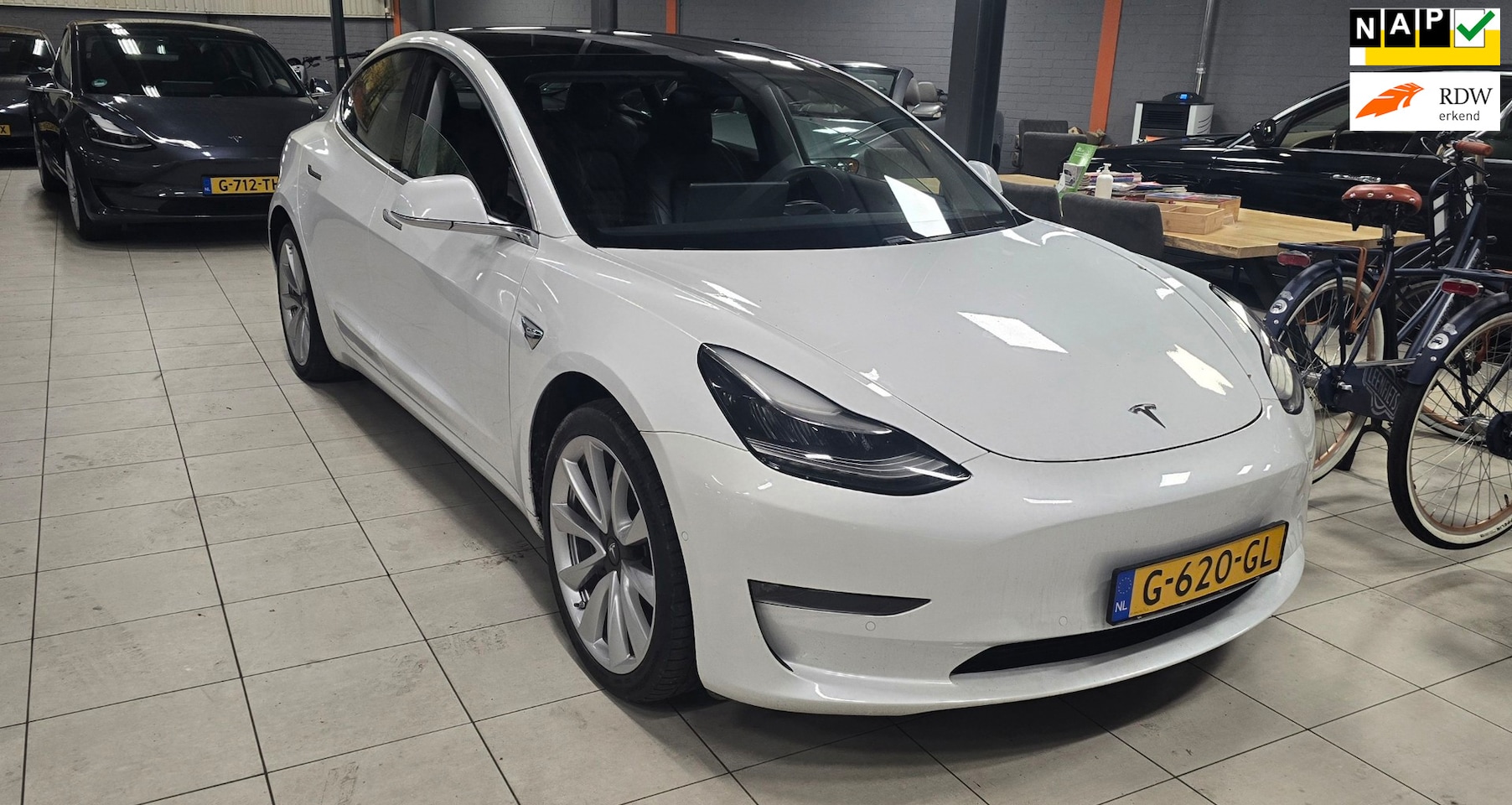 Tesla Model 3 - Long Range RWD Long Range AWD 75 kWh FSD Full Self-Driving Capability - AutoWereld.nl