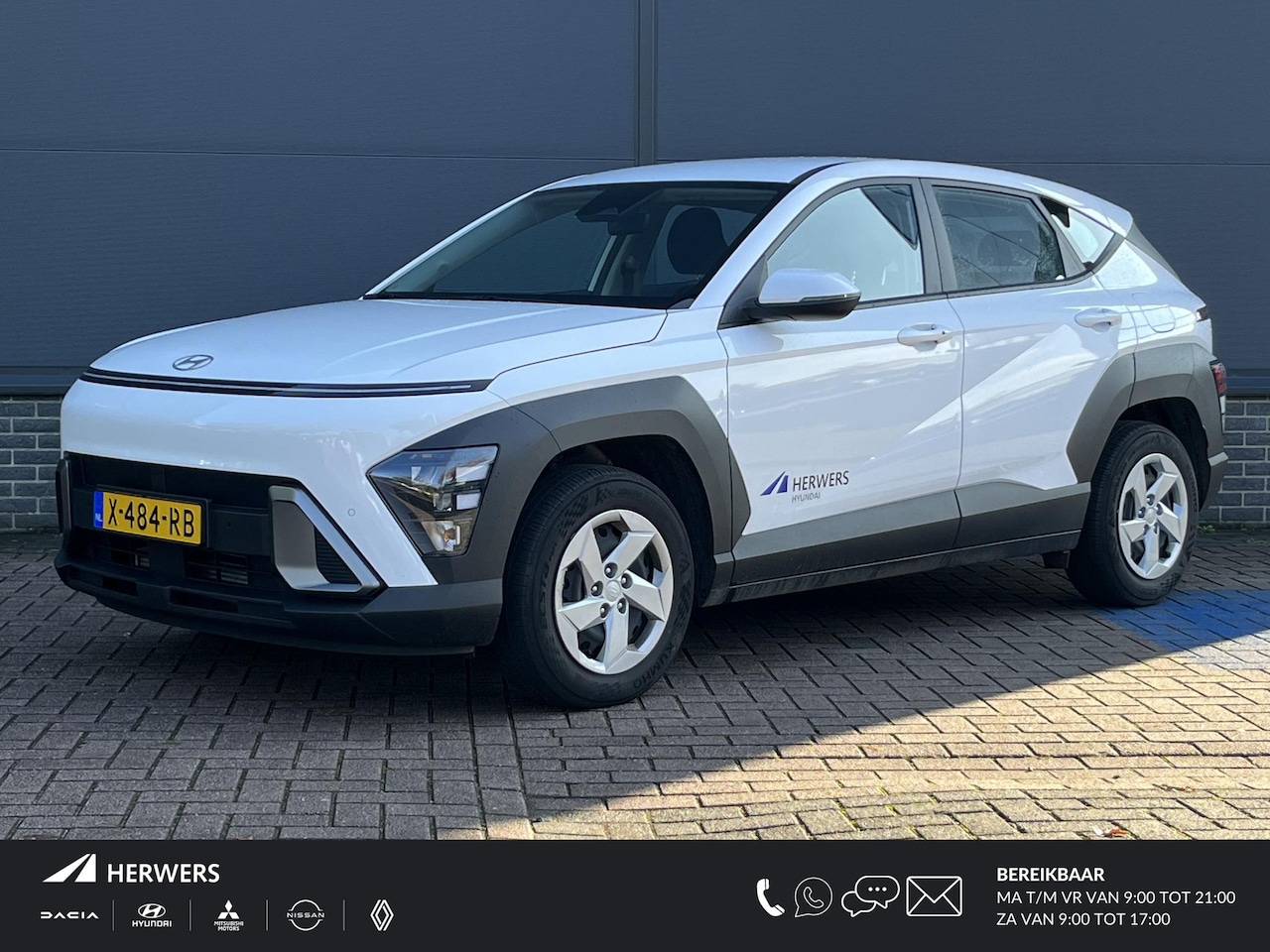 Hyundai Kona - 1.0 T-GDI Comfort / Camera / Navigatie / Draadloze Apple carplay Android auto / Parkeersen - AutoWereld.nl