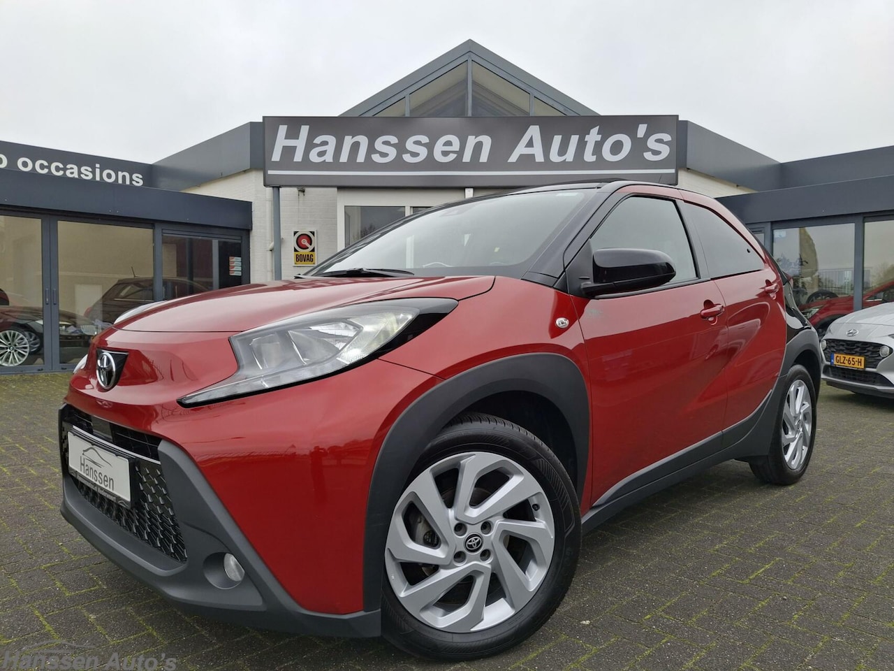 Toyota Aygo X - 1.0 VVT-i MT Premium Leder Opendak - AutoWereld.nl