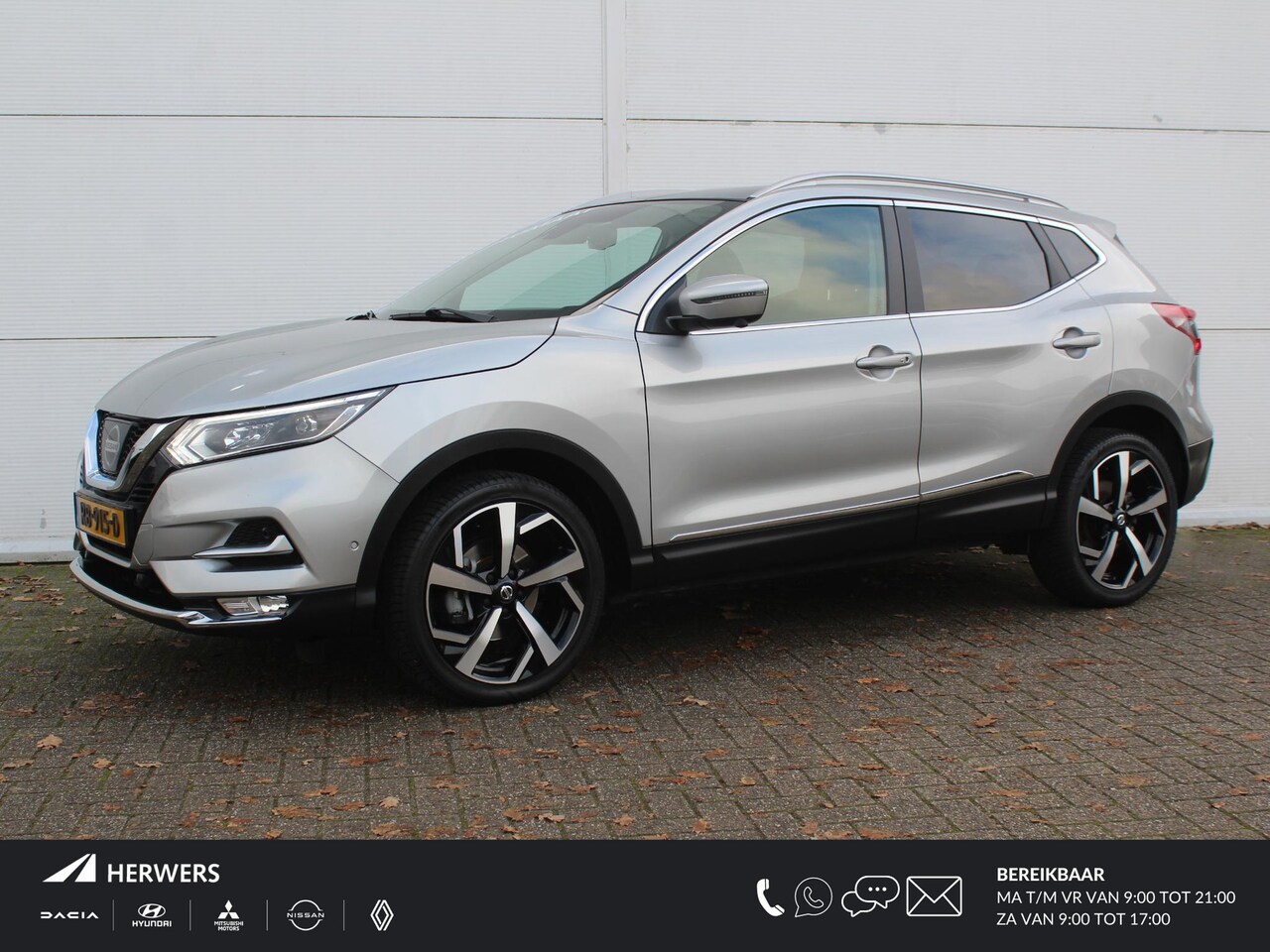 Nissan Qashqai - 1.2 DIG-T 115 Tekna AUTOMAAT / Trekhaak Afneembaar (1000 KG) / Panoramadak / Navigatie / S - AutoWereld.nl