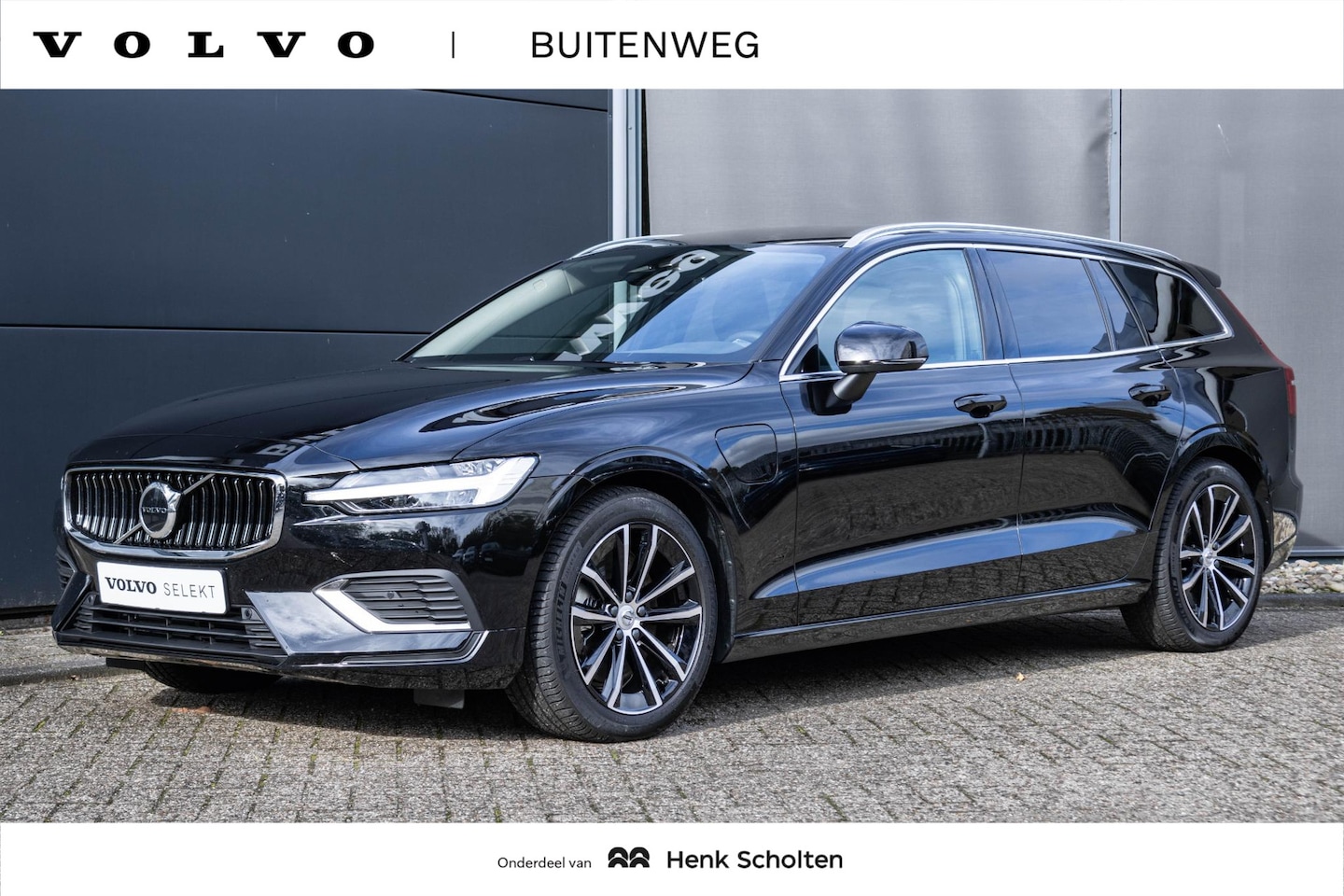 Volvo V60 - T6 Automaat Recharge AWD Essential Edition | Long Range | Blind Spot | Adaptieve Cruise Co - AutoWereld.nl