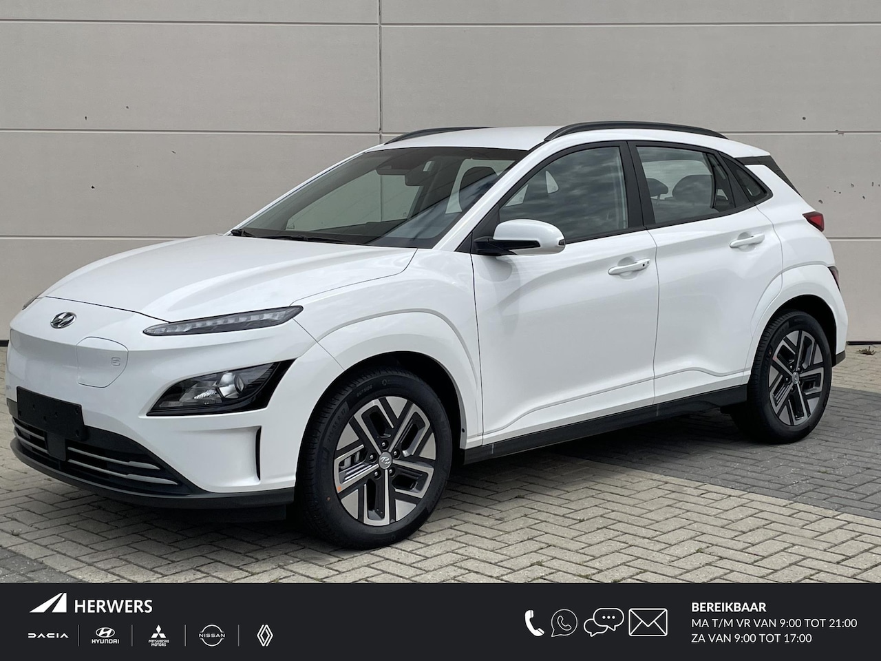 Hyundai Kona Electric - EV Fashion Automaat / WARMTEPOMP / ORIGINELE NL AUTO / NAVIGATIE / HUD DISPLAY - AutoWereld.nl