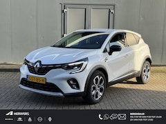 Renault Captur - 1.3 TCe 140 Intens / Navigatie / Stoelverwarming / 1500 kg trekgewicht / Stuurverwarming /