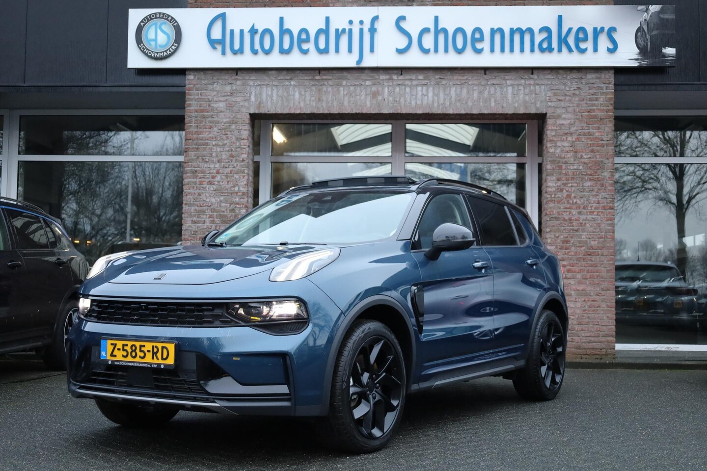 Lynk & Co 01 - 1.5 261PK! BLACKLINE+6,6 Kwh LADEN 360-CAMERA PANO/SCHUIF INFINITY DAB NAVI CARPLAY STOELV - AutoWereld.nl