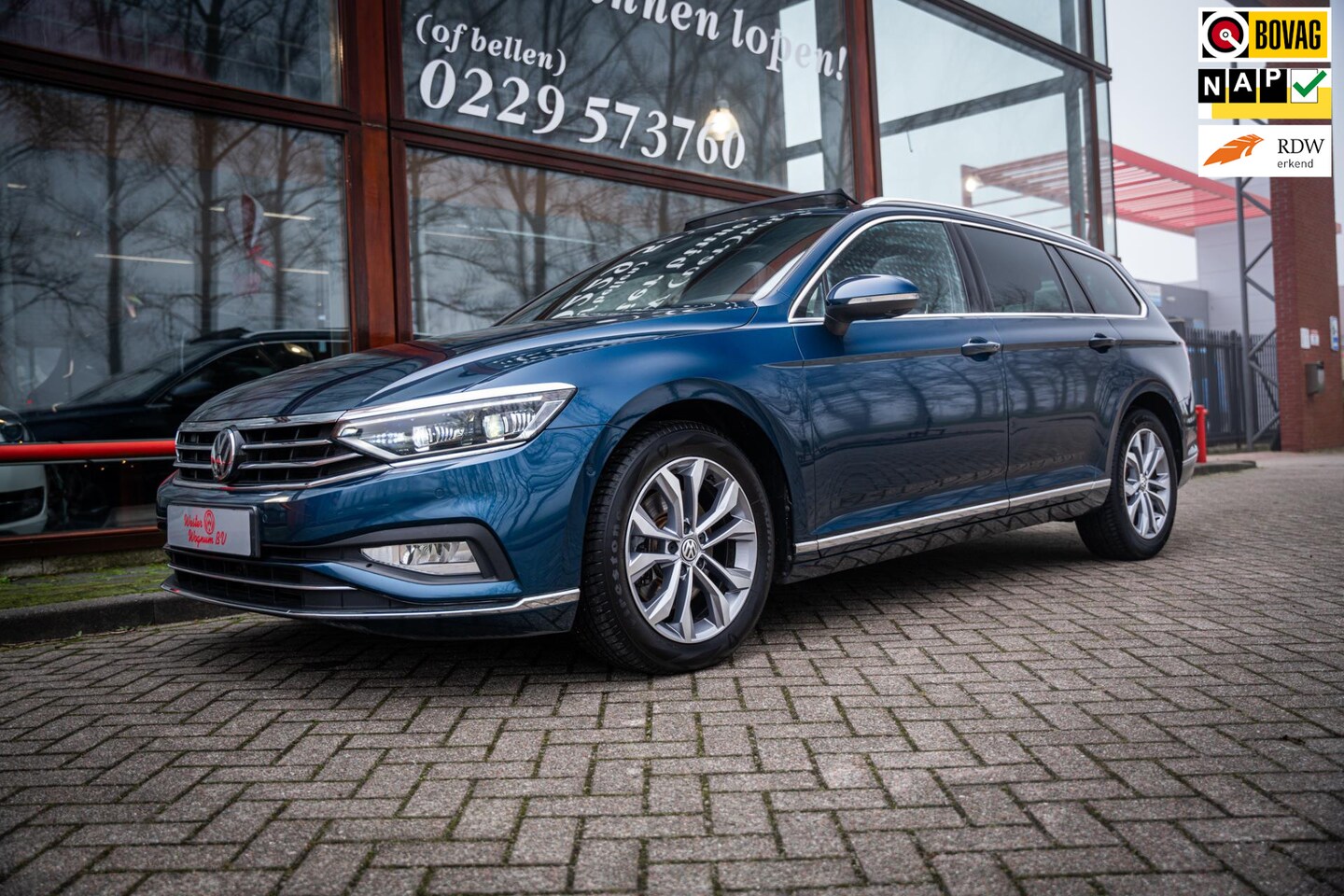 Volkswagen Passat Variant - 1.5 TSI Comfort Business | Panoramadak | Leder | Led | Virtual cockpit | Keyless | Elek. A - AutoWereld.nl