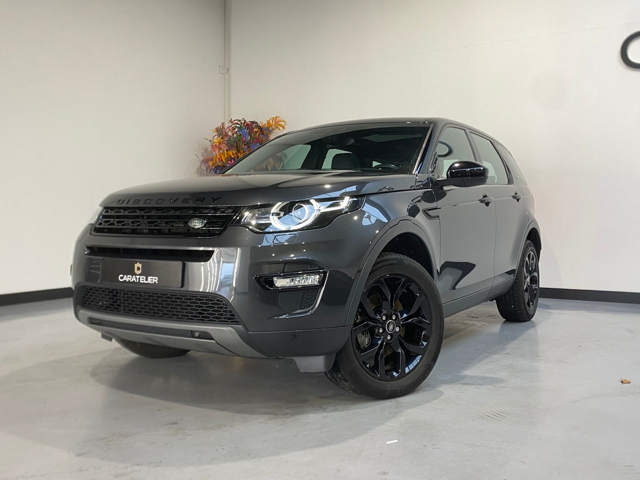 Land Rover Discovery Sport - 2.0 TD4 Urban Series SE Dynamic / dealer onderhouden - AutoWereld.nl