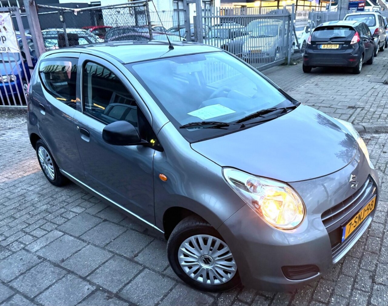 Suzuki Alto - 1.0 Comfort EASSS 1.0 Comfort EASSS - AutoWereld.nl