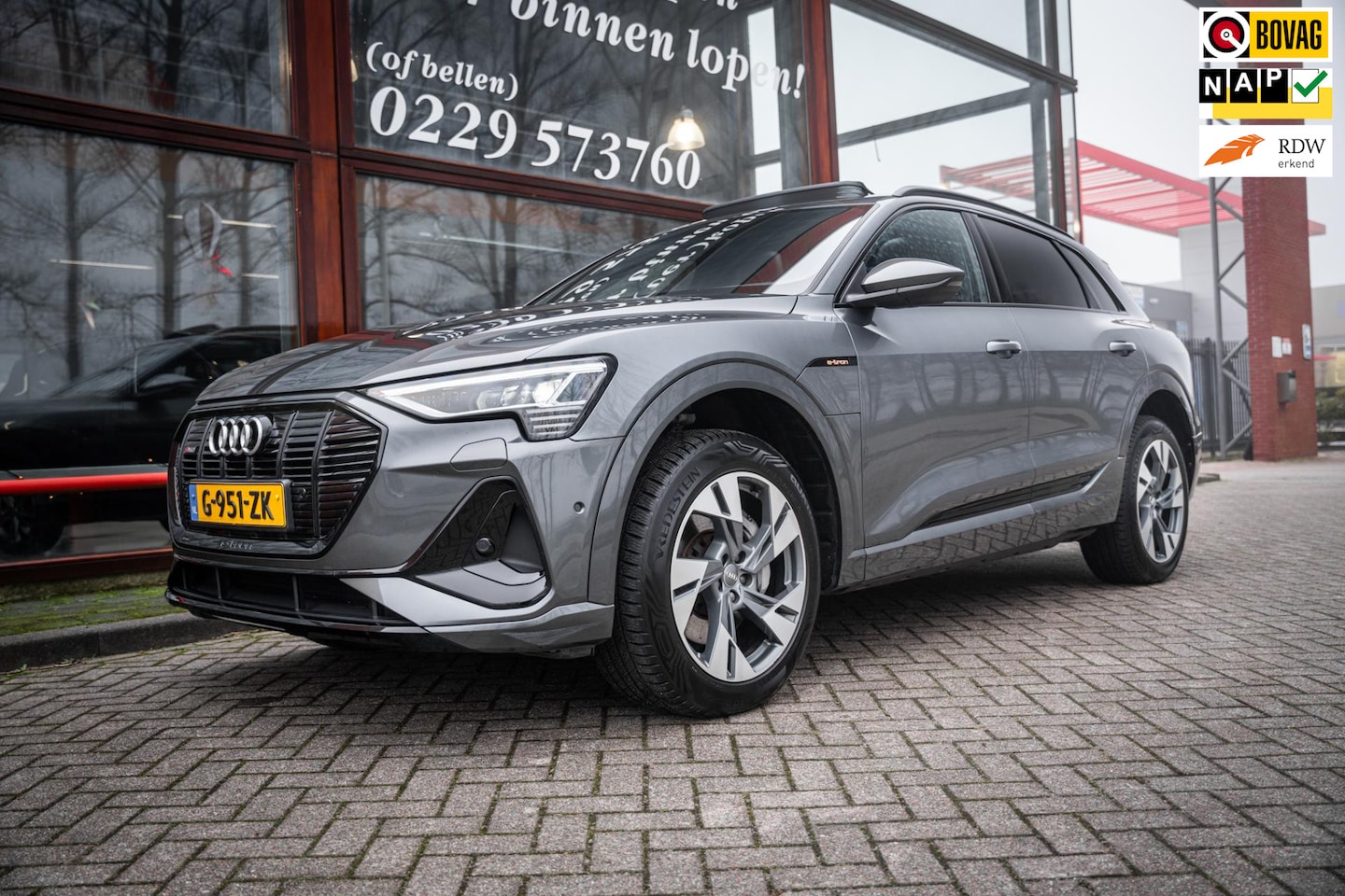 Audi e-tron - 50 Launch edition Black | 71 kWh | quattro | elektrische achterklep|memory seat| Cruise co - AutoWereld.nl