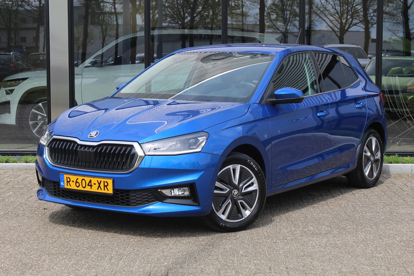 Skoda Fabia - 1.0 TSI DSG Style | LED | PARKEERSENSOREN | LEASE MOGELIJK | - AutoWereld.nl