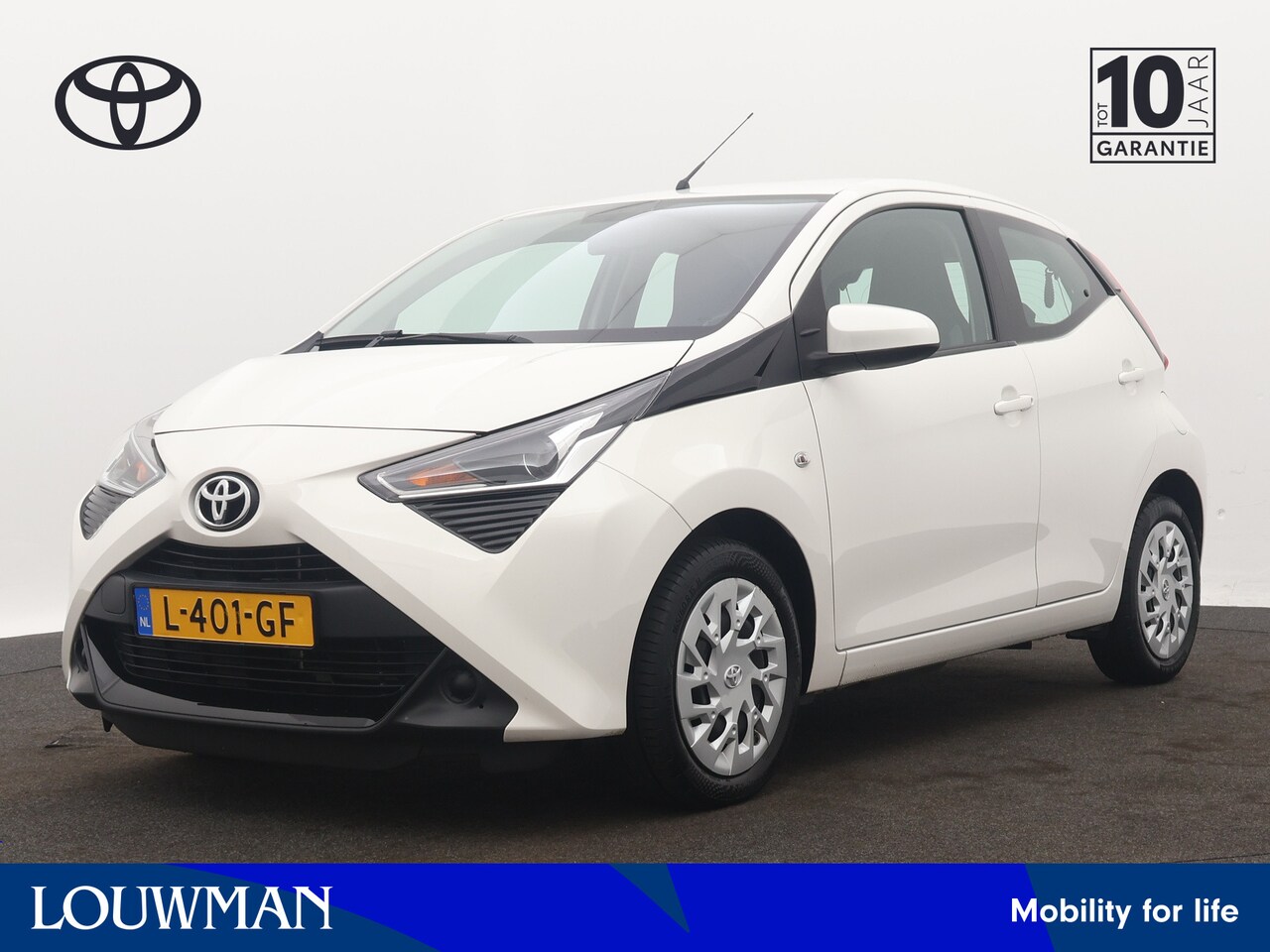 Toyota Aygo - 1.0 VVT-i x-play | Camera | Airco | Apple Carplay/Android Auto | - AutoWereld.nl