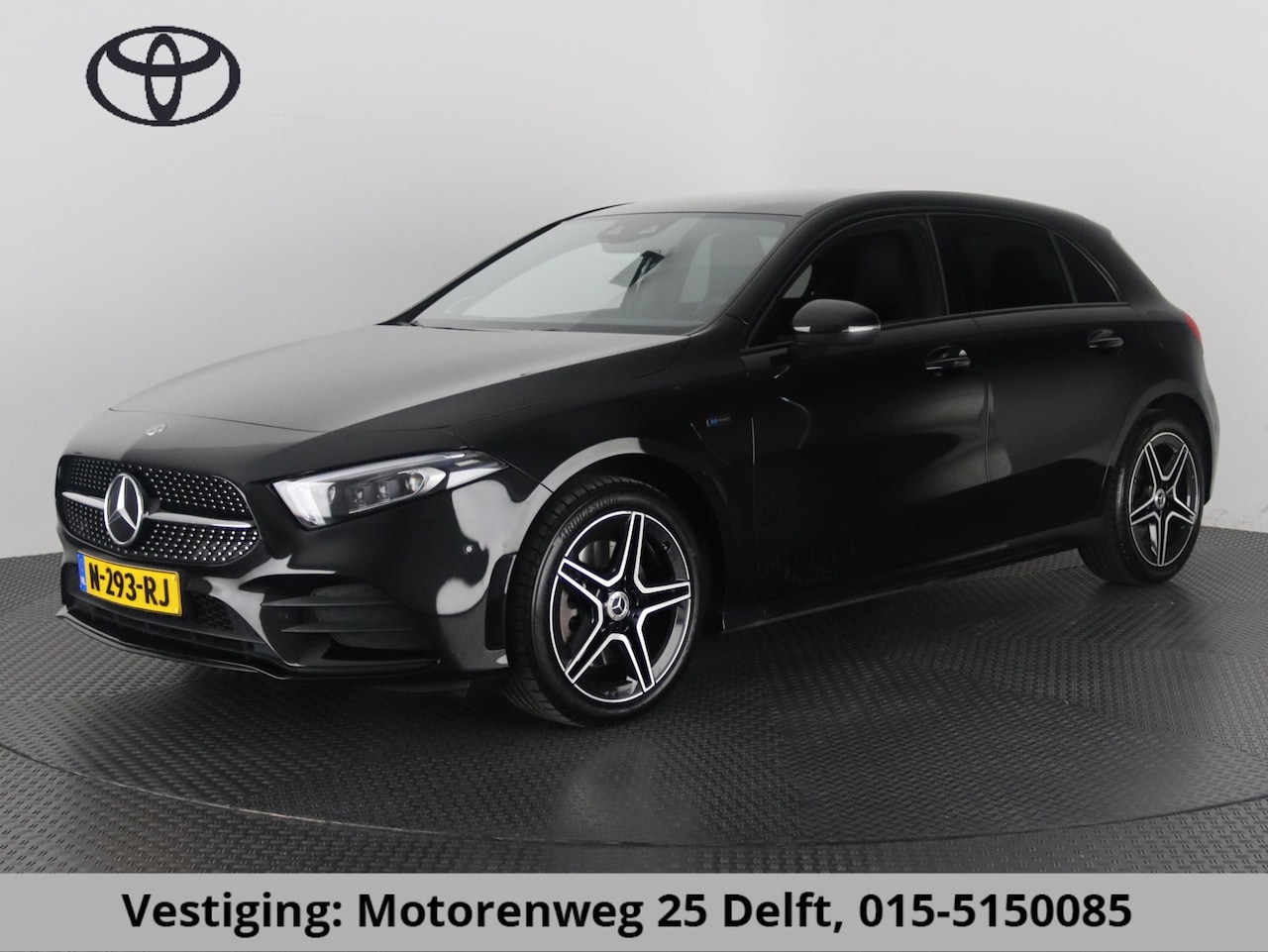 Mercedes-Benz A-klasse - 250 e PREMIUM PLUS AMG PLUG-IN HYBRIDE NIEUW 53.000,- - AutoWereld.nl