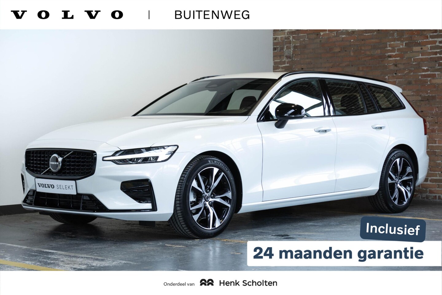 Volvo V60 - B4 Automaat Plus Dark | Elektrisch verstelbare stoelen | Wegklapbare trekhaak | Stuurverwa - AutoWereld.nl