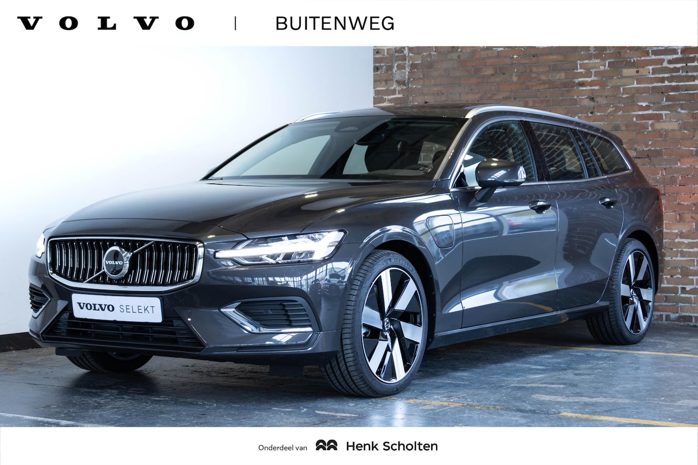 Volvo V60 - T6 Recharge AWD Ultra Bright | Google infotainment | Lederen bekleding | 360° parkeercamer - AutoWereld.nl