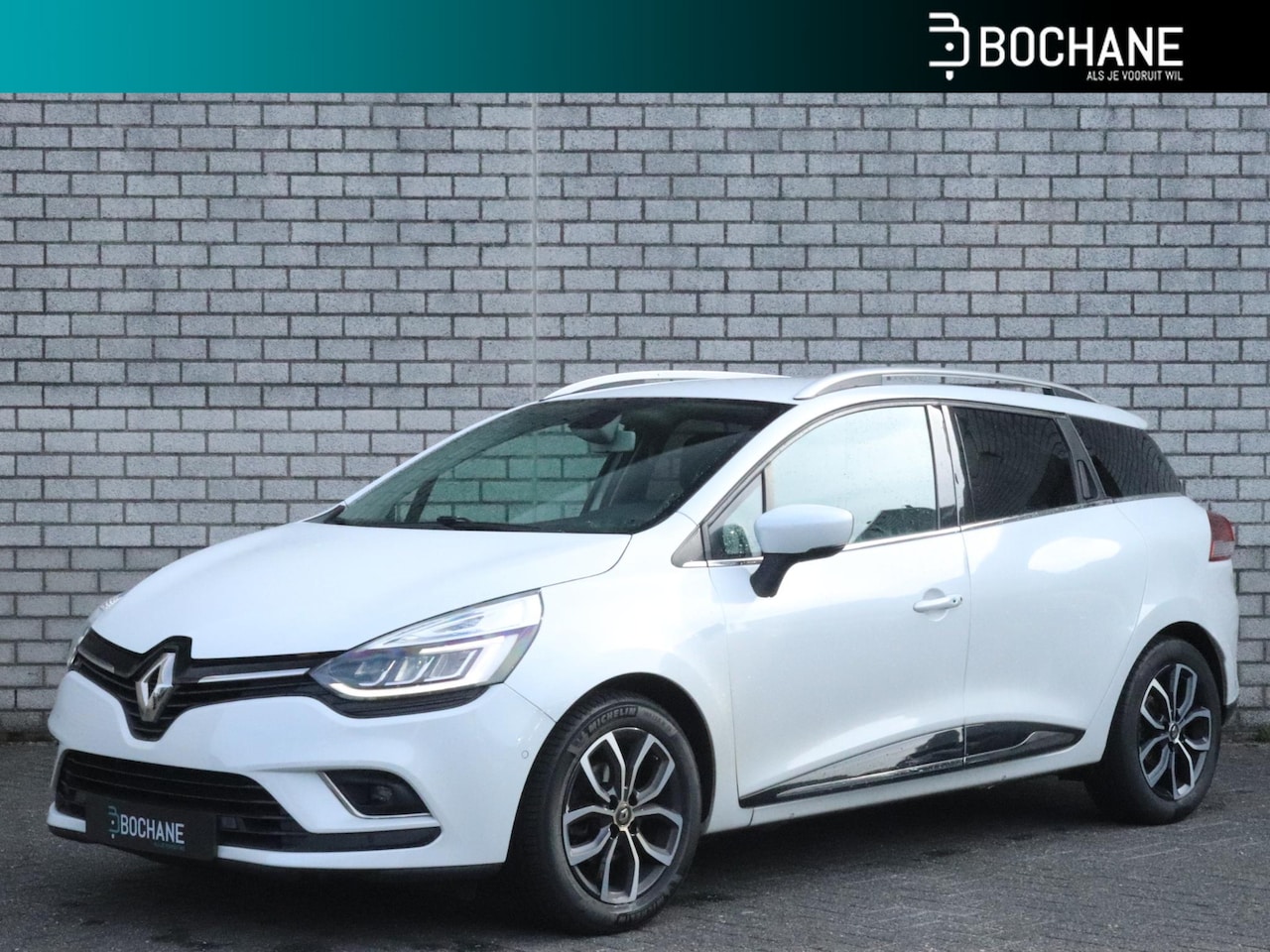 Renault Clio Estate - 0.9 TCe 90 Intens | Navigatie R-Link | Achteruitrijcamera | Parkeersensoren | Bose audio - AutoWereld.nl