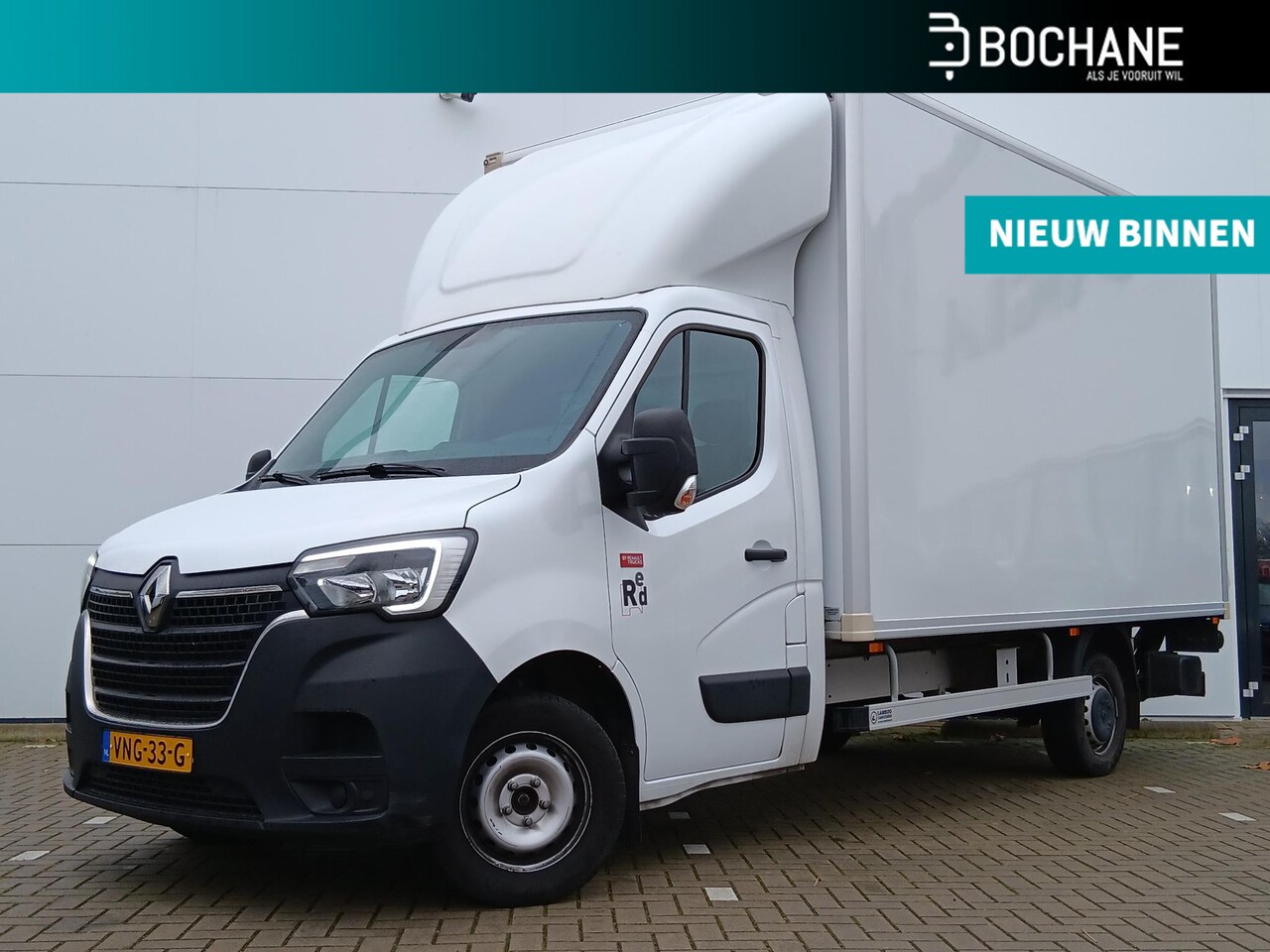 Renault Master - T35 2.3 dCi 145 L4H2 EL Energy Comfort Bakwagen / Alarm / Laadklep / Navigatie - AutoWereld.nl