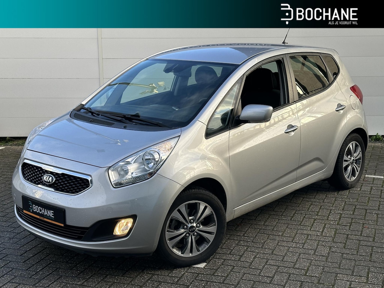 Kia Venga - 1.4 CVVT ExecutiveLine | Navigatie | Camera | Hoge Zit - AutoWereld.nl