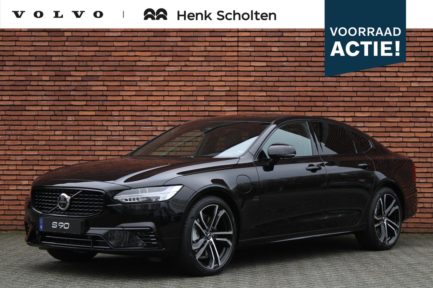 Volvo S90 - T8 AWD 455PK Ultimate Dark, ** Showroom Sale!** Luchtvering met FOUR-C, Grafisch Head-Up D - AutoWereld.nl