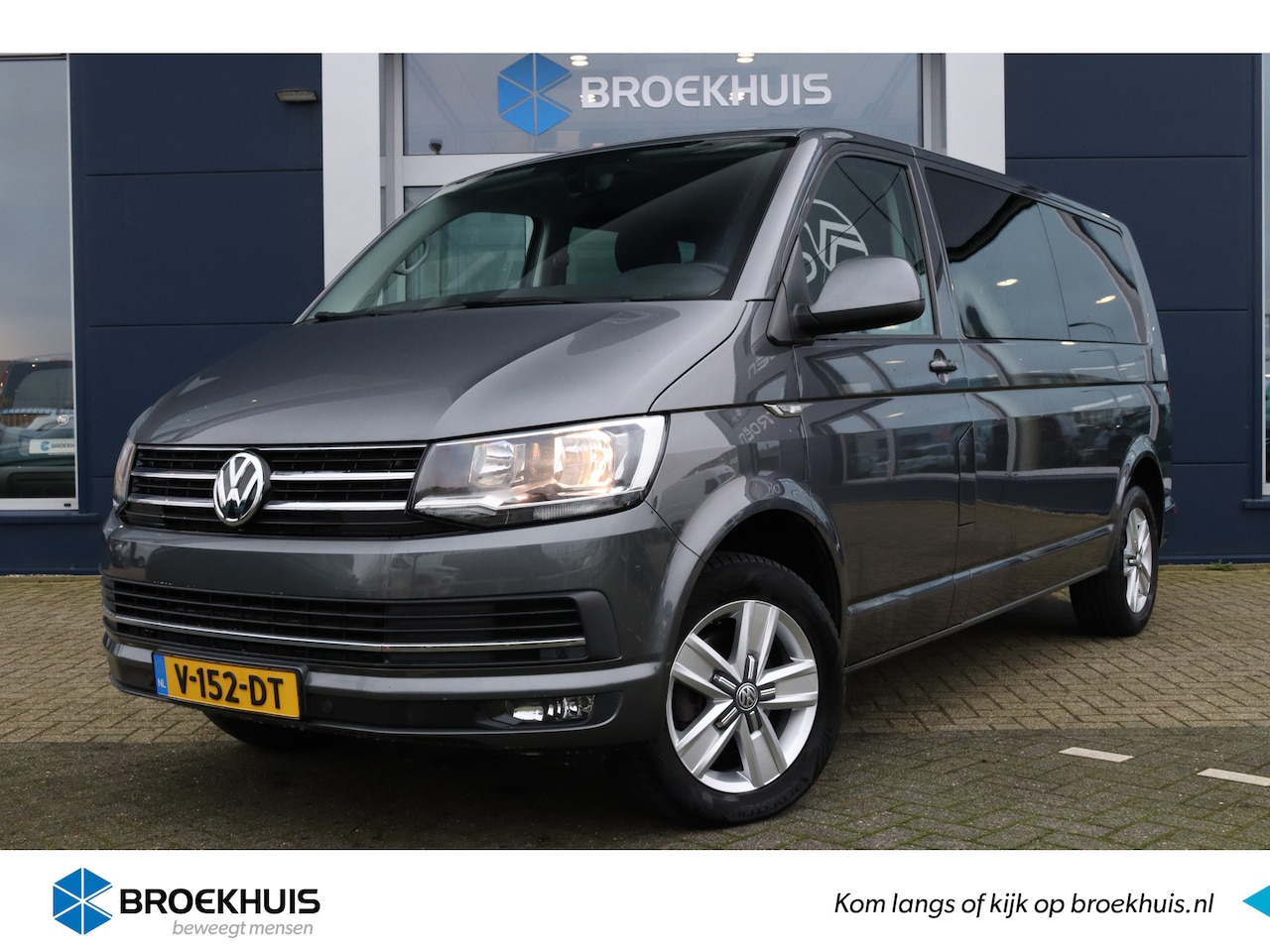 Volkswagen Transporter - 2.0 TDI 150-PK L2H1 DC Highline | PDC | Trekhaak | Cruise Control | Navi | LMV - AutoWereld.nl