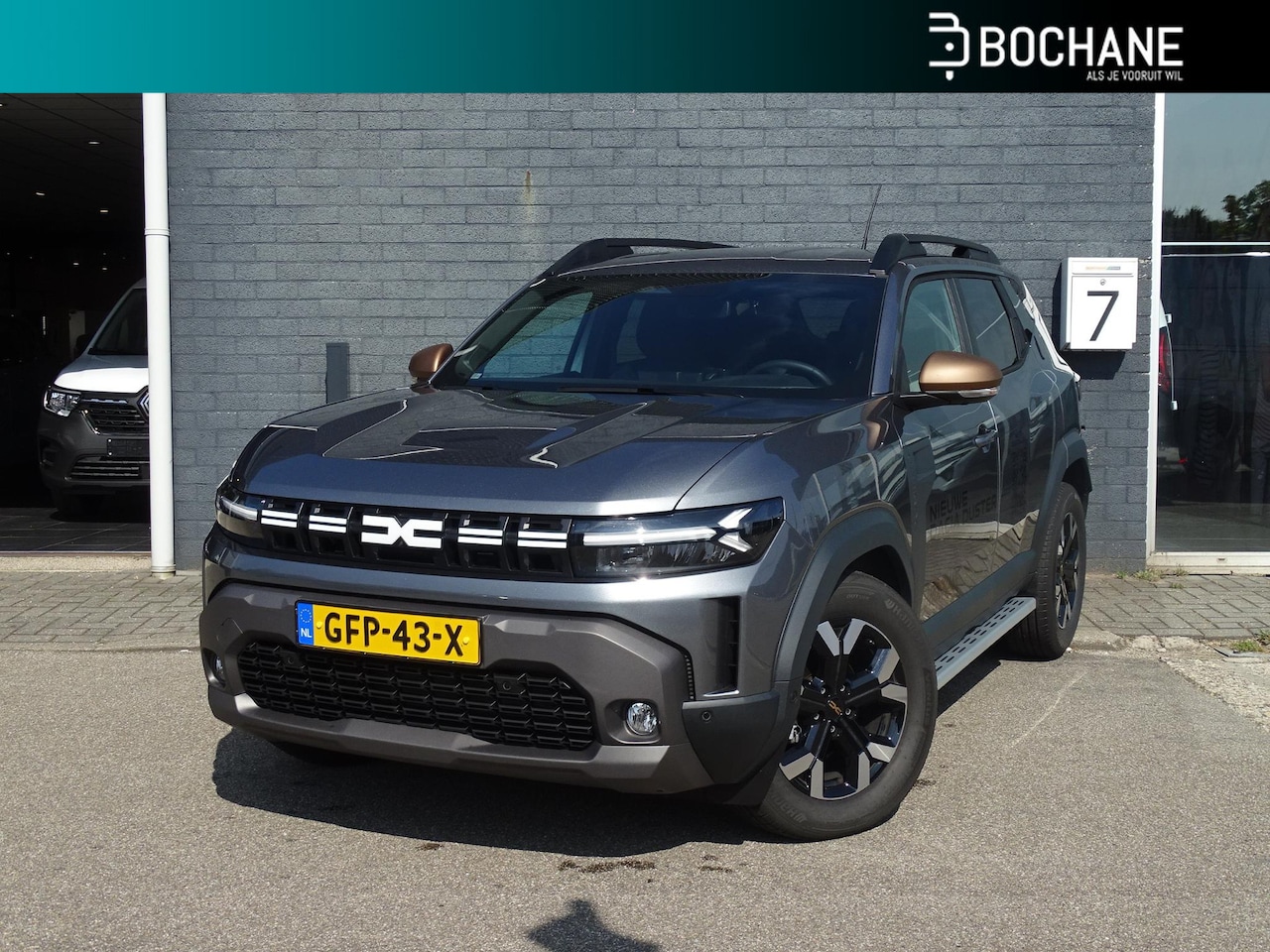 Dacia Duster - 1.2 MHEV 130 Journey SIDESTEPS / PACK PARKING / METALLIC LAK - AutoWereld.nl