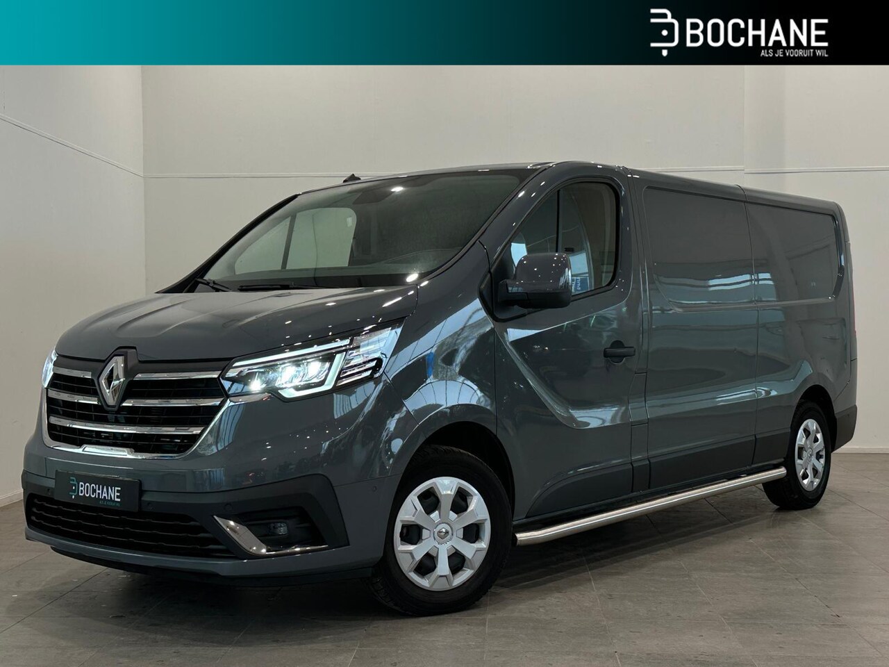 Renault Trafic - 2.0 dCi 130 T30 L2H1 Work Edition AIRCO | CRUISE | CAMERA | NAVI | BETIMMERING | TREKHAAK - AutoWereld.nl