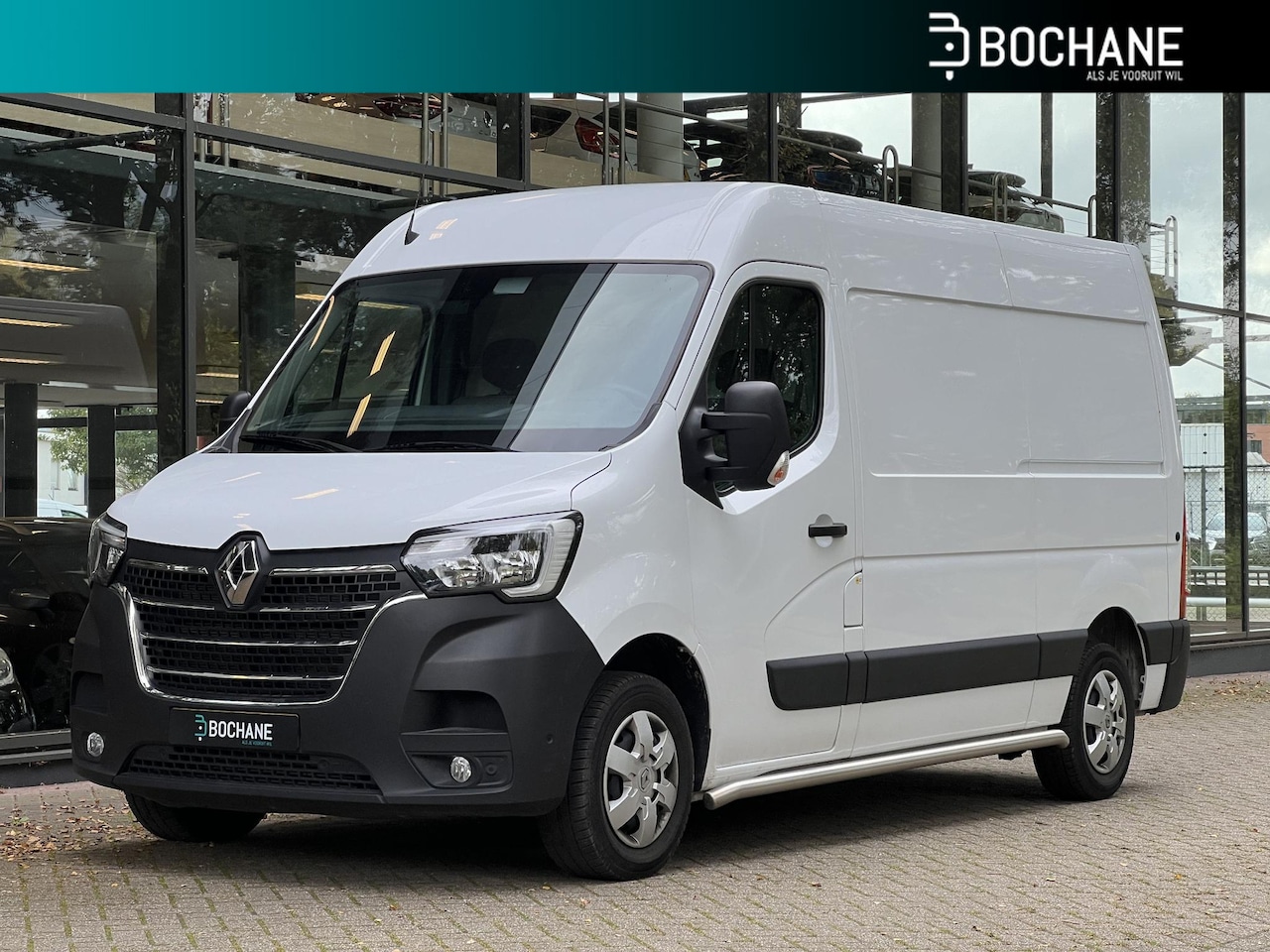 Renault Master - T35 2.3 dCi 135 L2H2 Work Edition | Cruise Control | Achteruitrijcamera en sensoren | Navi - AutoWereld.nl