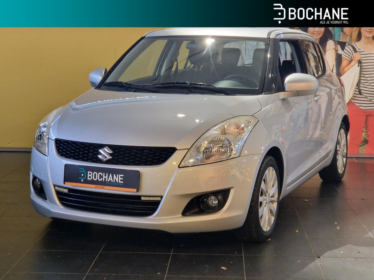 Suzuki Swift - 1.2 Exclusive EASSS | 5-Deurs | Schuif-/Kanteldak | Trekhaak - AutoWereld.nl