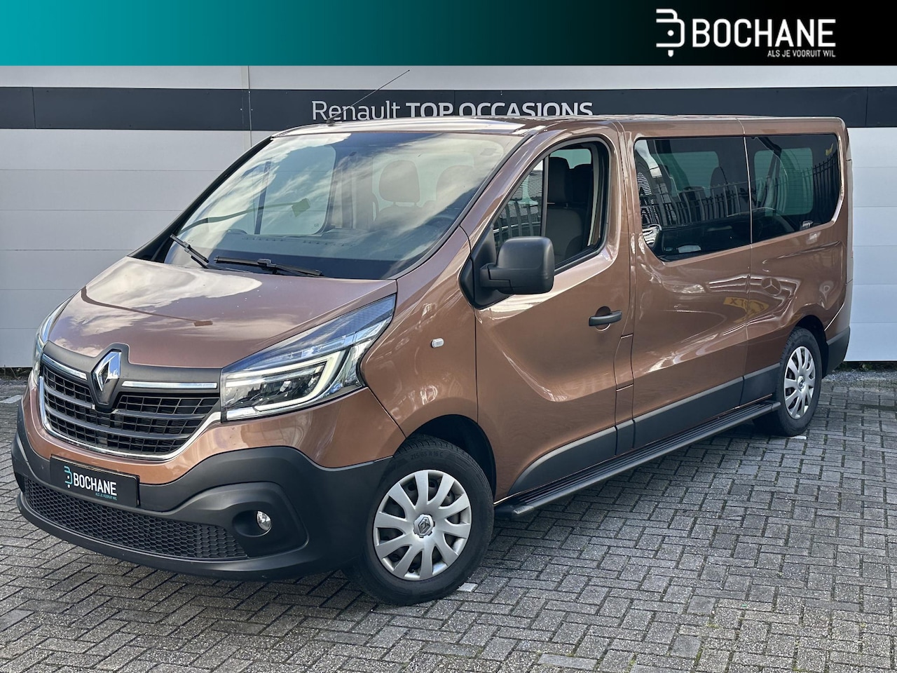 Renault Trafic Passenger - 2.0 dCi 120 Grand Zen | 9 Persoons! | Uniek | Trekhaak | P. Sensoren | Apple Carplay | Dea - AutoWereld.nl