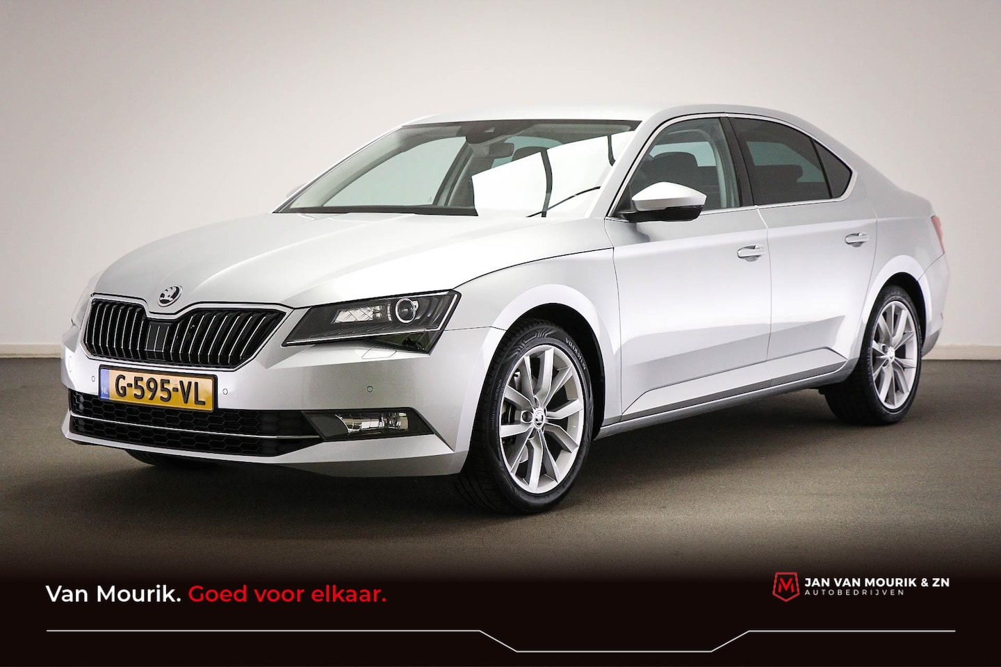 Skoda Superb - 1.5 TSI ACT Business Edition | UPGRADE BUSINESS | SFEERVERLICHTING | CLIMA | ACC | NAVI | - AutoWereld.nl