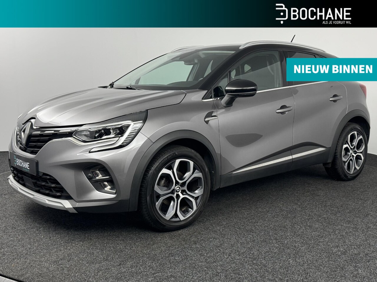 Renault Captur - 1.3 TCe 140 EDC Intens | Navigatie | Achteruitrijcamera | Lichtmetalen velgen 18" - AutoWereld.nl