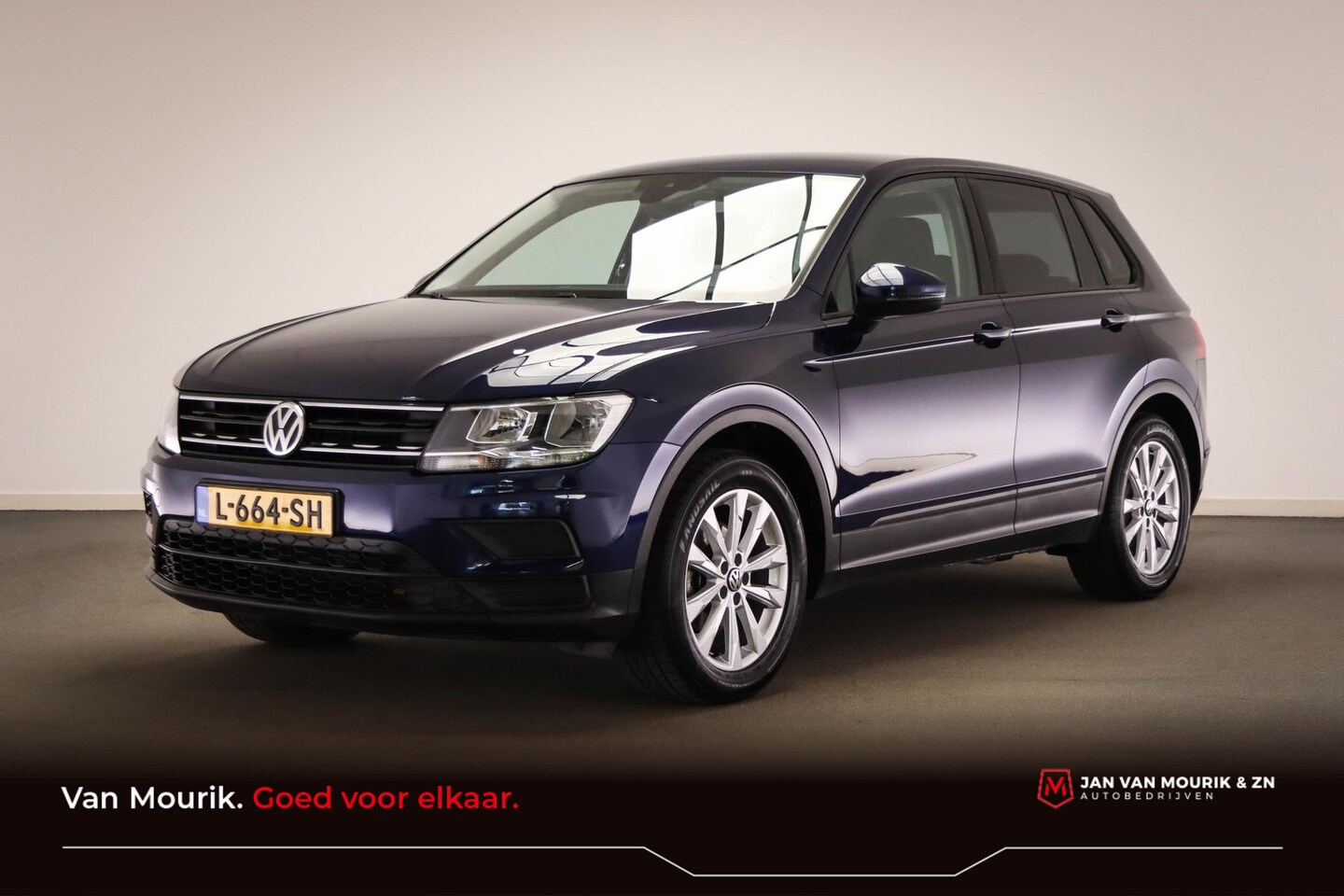 Volkswagen Tiguan - 1.4 TSI Connected Series | AIRCO | STOELVERWARMING |  CRUISE | NAVI | TREKHAAK | 18" - AutoWereld.nl