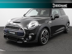 MINI John Cooper Works - S 2.0 Kings Cross JCW | Leder | Head-Up Display | Harman Kardon Audio | Stoelverwarming |