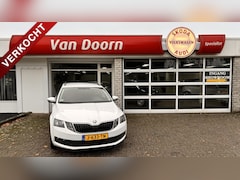 Skoda Octavia Combi - 1.0 TSI 115pk Ambition Business carplay clima navi