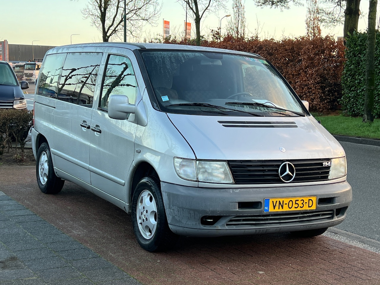 Mercedes-Benz V-klasse - V 230 DC *ZELDZAAM|6 Pers.|Benzine|Automaat - AutoWereld.nl