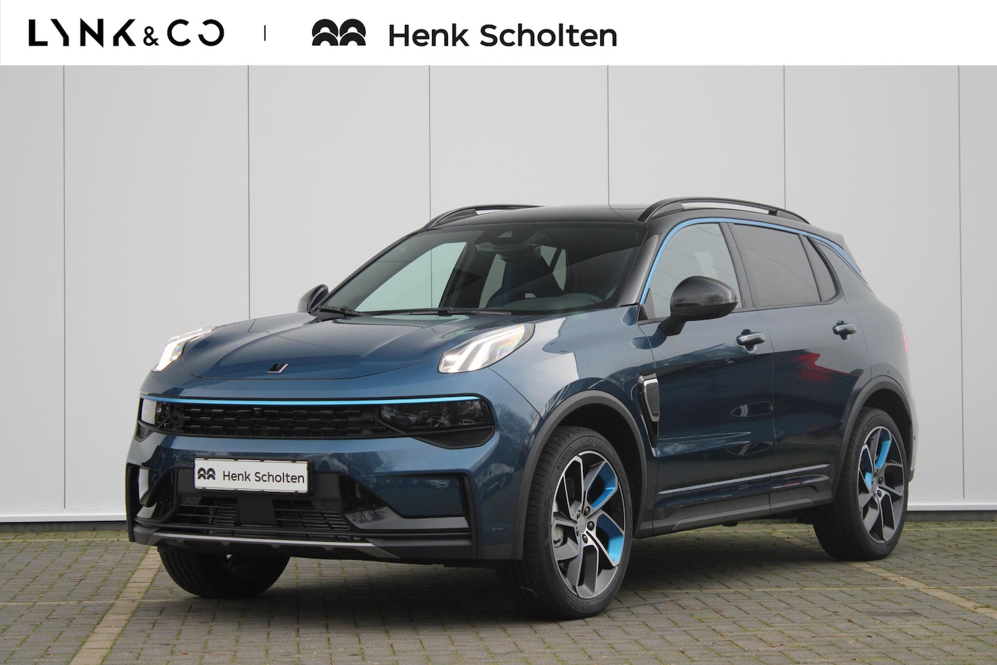 Lynk & Co 01 - AUT7 261PK Plug-in Hybrid Business Edition, *Nieuwe Auto* Trekhaak, Panoramisch Schuif-/Ka - AutoWereld.nl