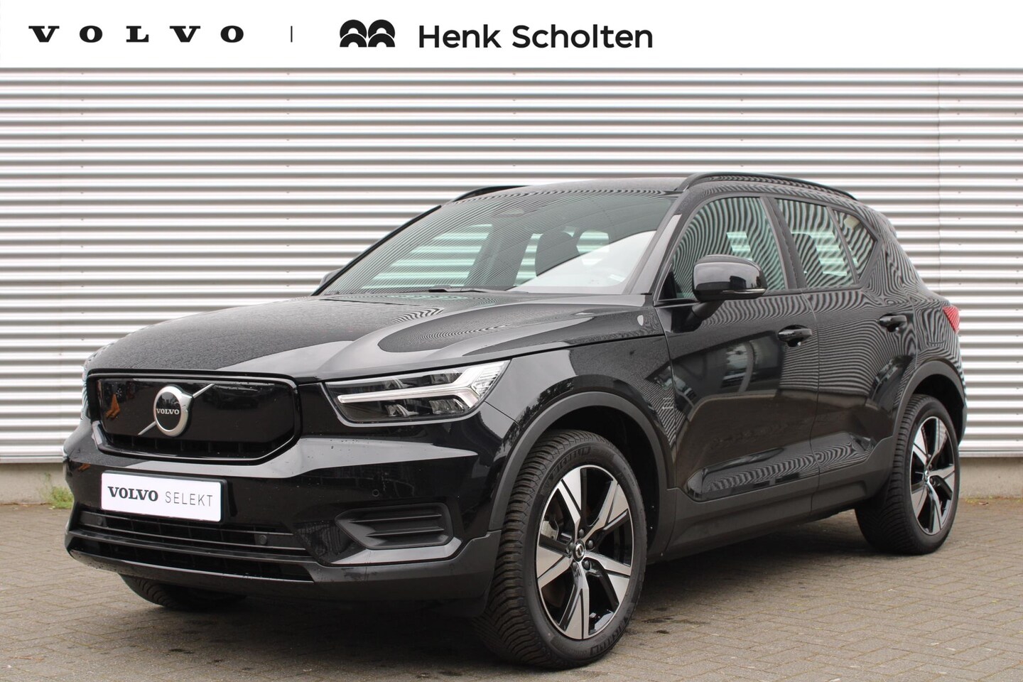 Volvo XC40 - Recharge Pure Electric Single Motor Plus, Google Services, 19" Lichtmetalen Velgen, Semi E - AutoWereld.nl