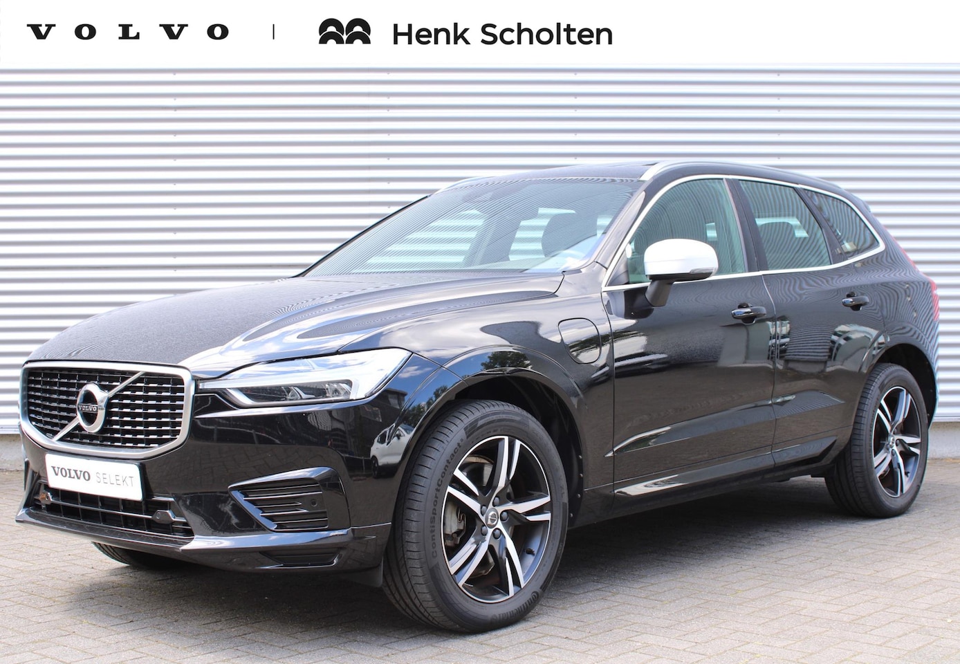 Volvo XC60 - T8 Twin Engine AWD AUT8 390PK R-Design, Panoramisch Schuif/-Kanteldak, Semi Elektrisch Weg - AutoWereld.nl