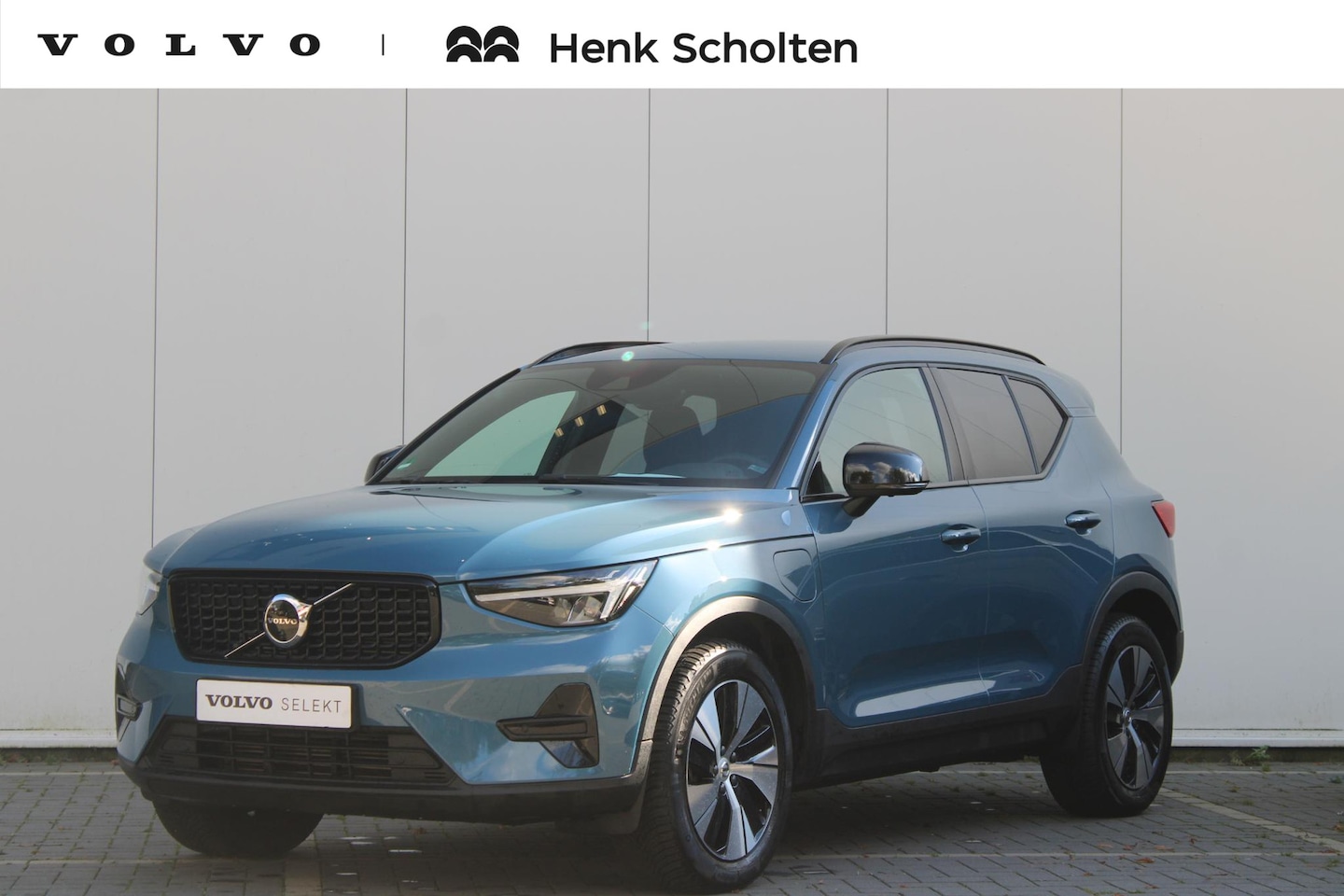 Volvo XC40 - T4 211PK Recharge Plus Dark Adaptieve Cruise Control met Pilot Assist, Elektrische voorsto - AutoWereld.nl