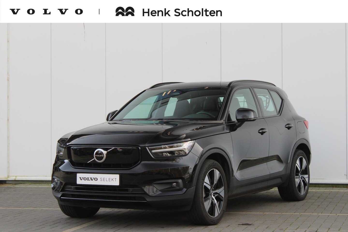 Volvo XC40 - P8 408PK Recharge AWD R-Design, Elektrisch bedienbaar Panoramisch Schuif-/Kanteldak, Verwa - AutoWereld.nl